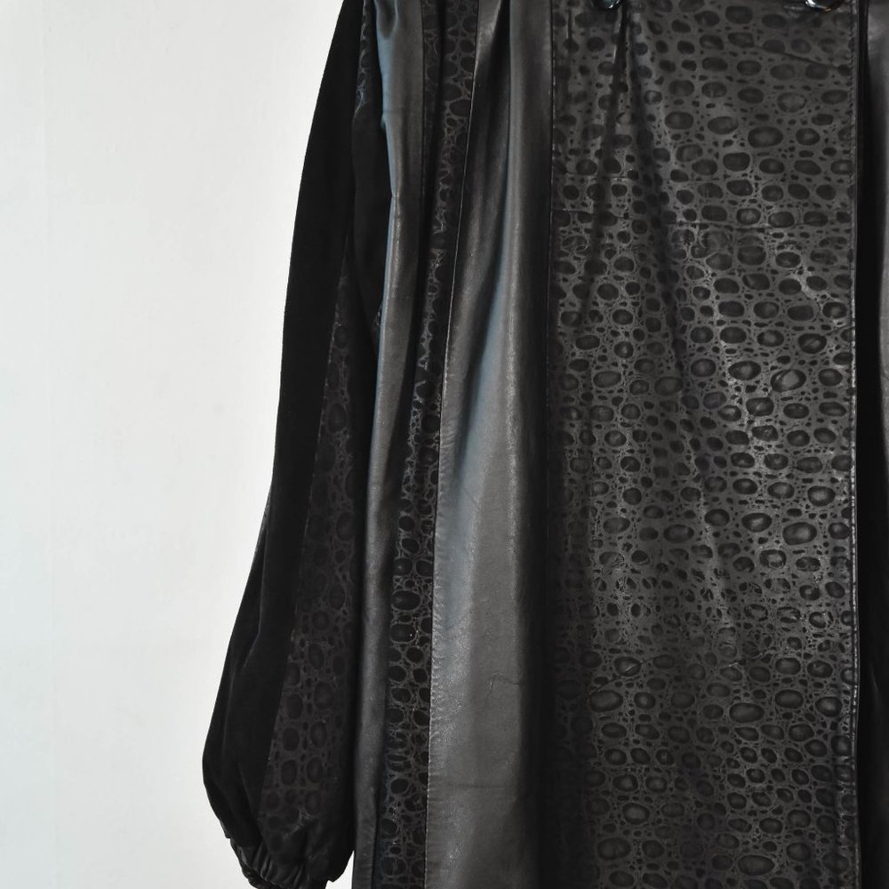 Vintage 80s Black Leather and Suede Trench Coat - Picture 5 of 11